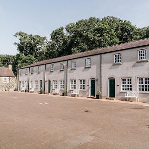 Courtyard Cottages At Ballyscullion Park
